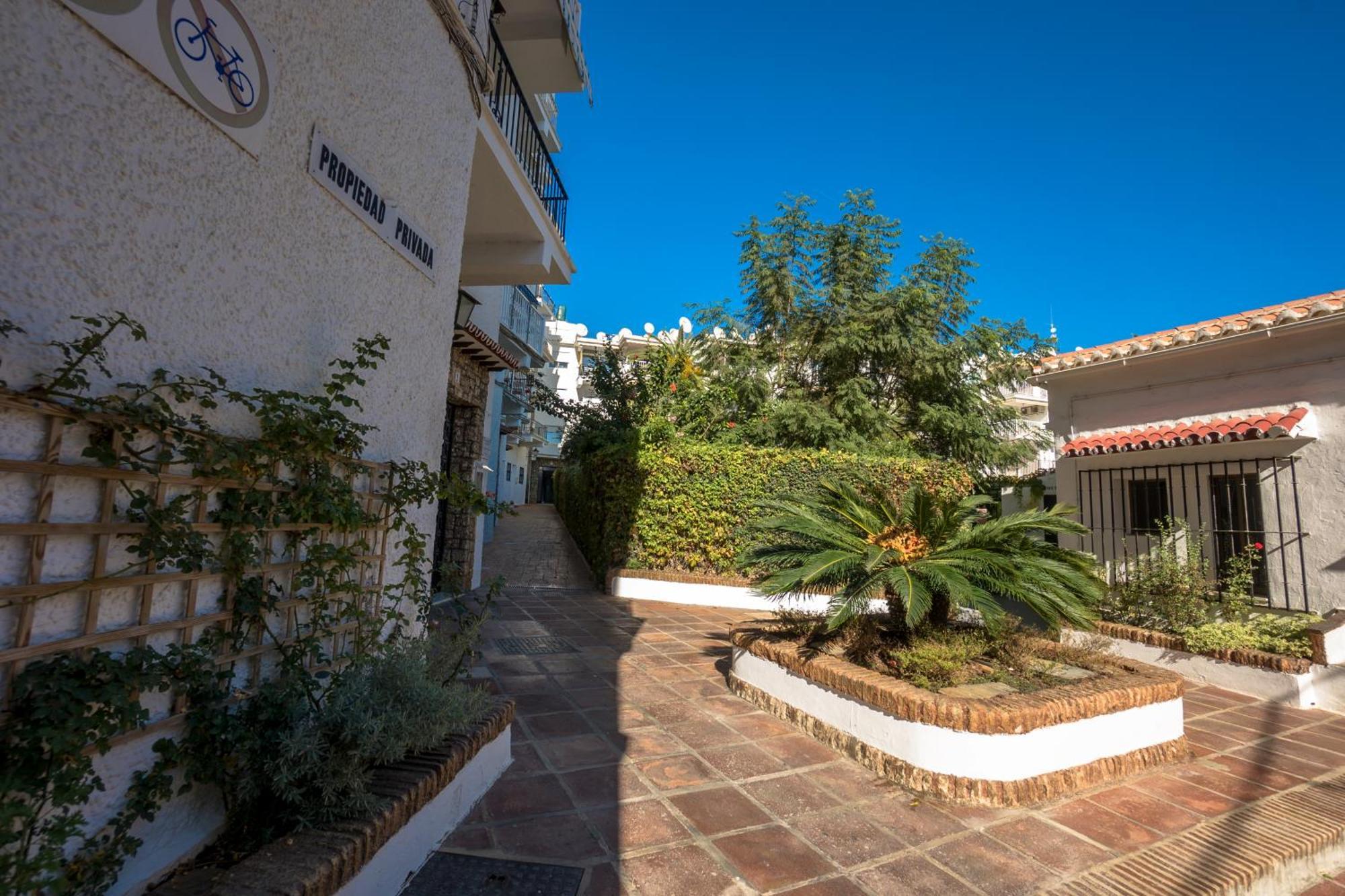 Coronado 136 Menyber Nerja Exterior photo